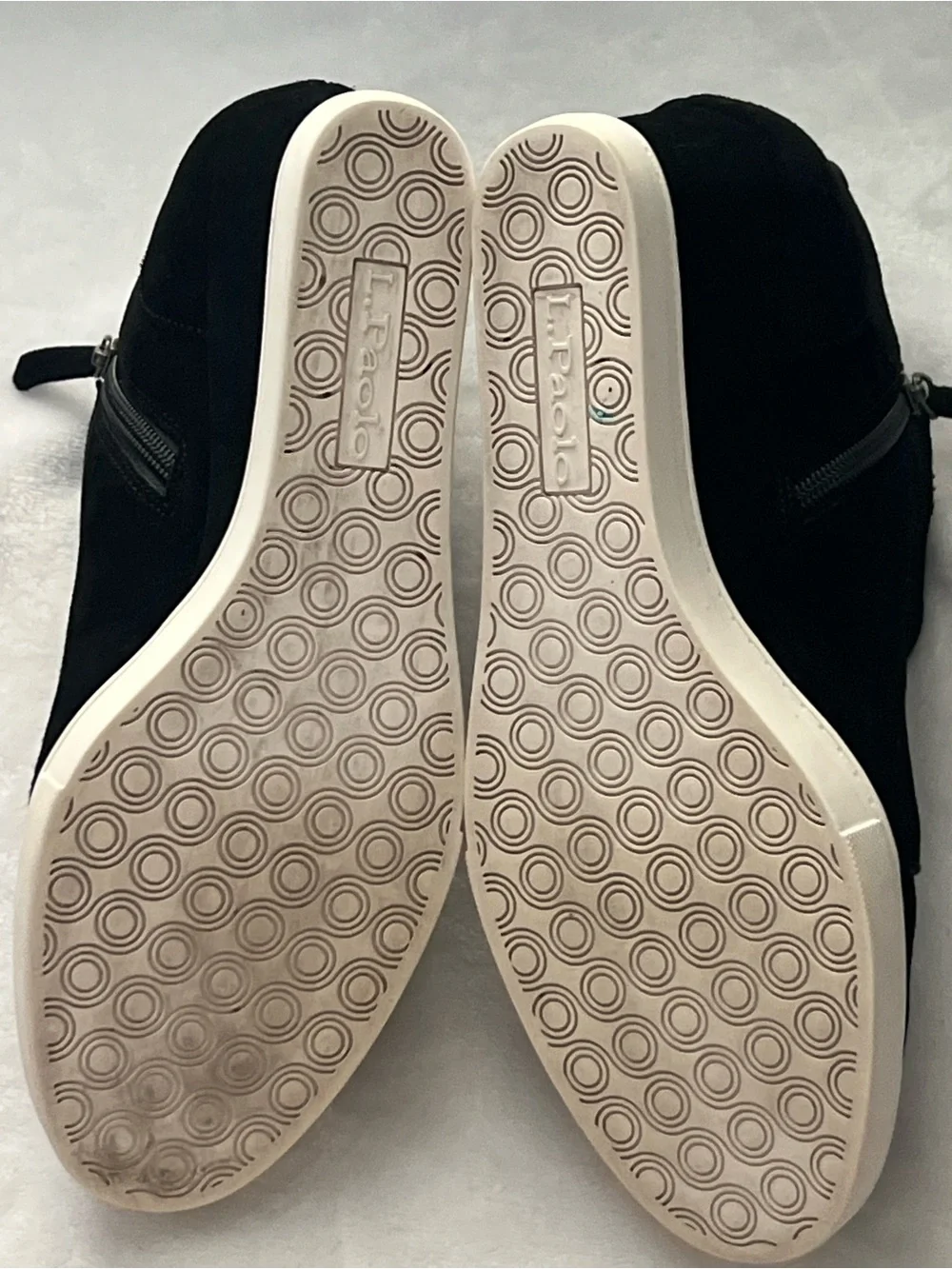 Paolo Black Suede Chukka‎ Boots with White Sole